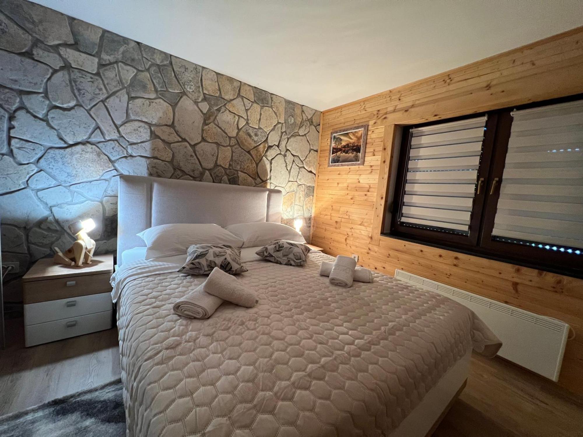 Zen Den Apartments Otočac Exteriér fotografie